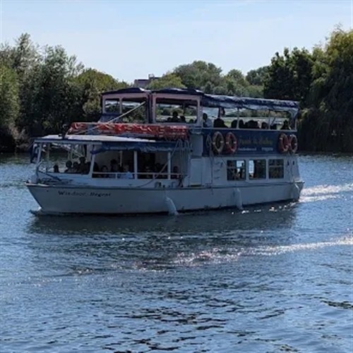 a photo of windsor cruise 